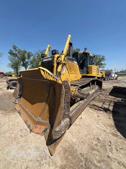 Used Komatsu Dozer